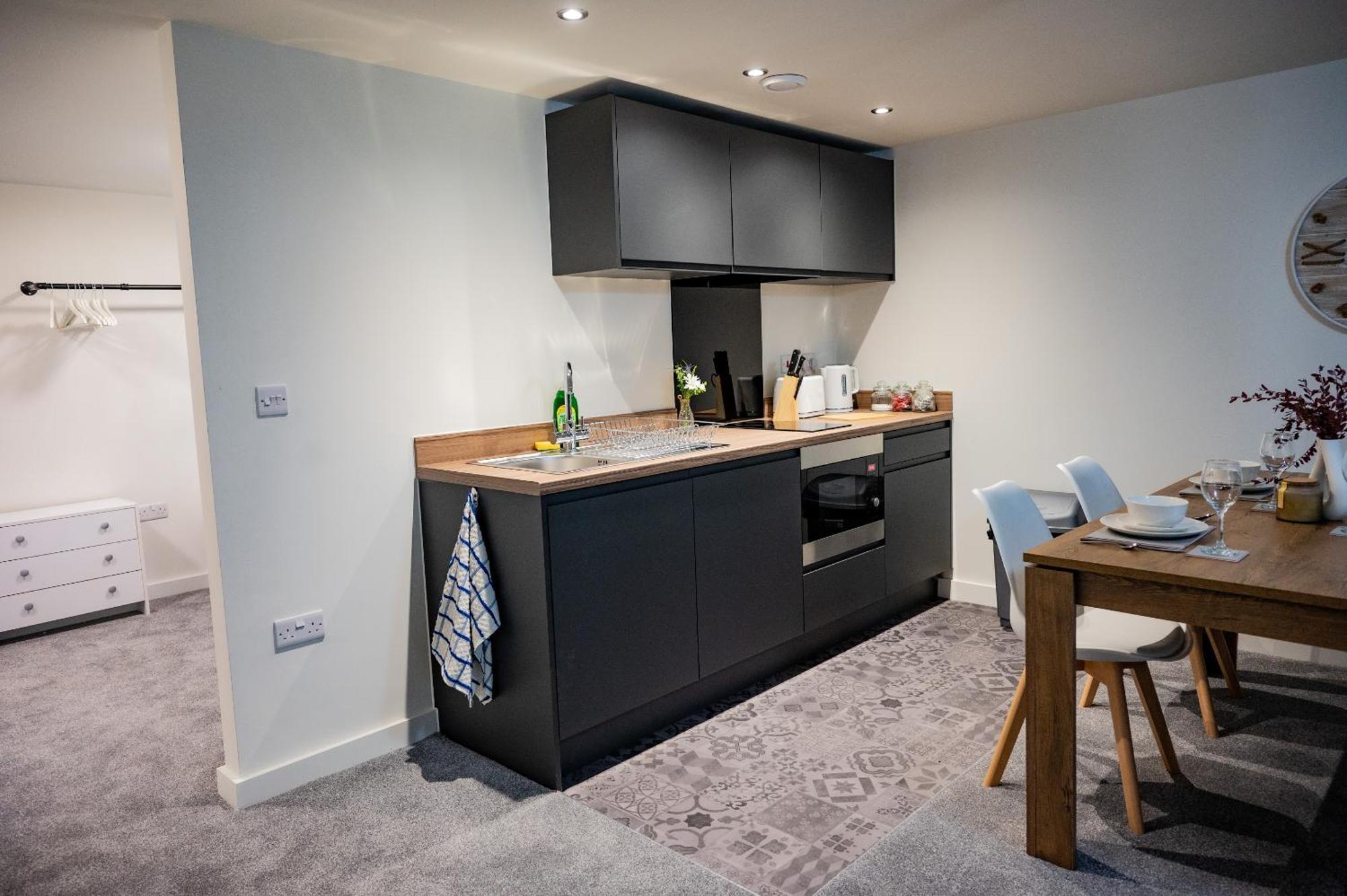 Basement Bliss Hideaway Apartment Bradford  Exterior photo
