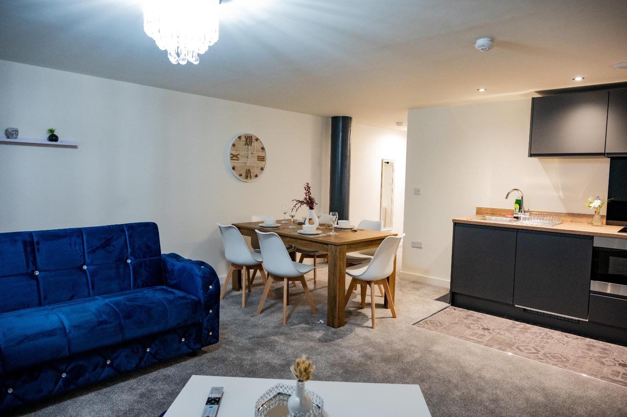 Basement Bliss Hideaway Apartment Bradford  Exterior photo