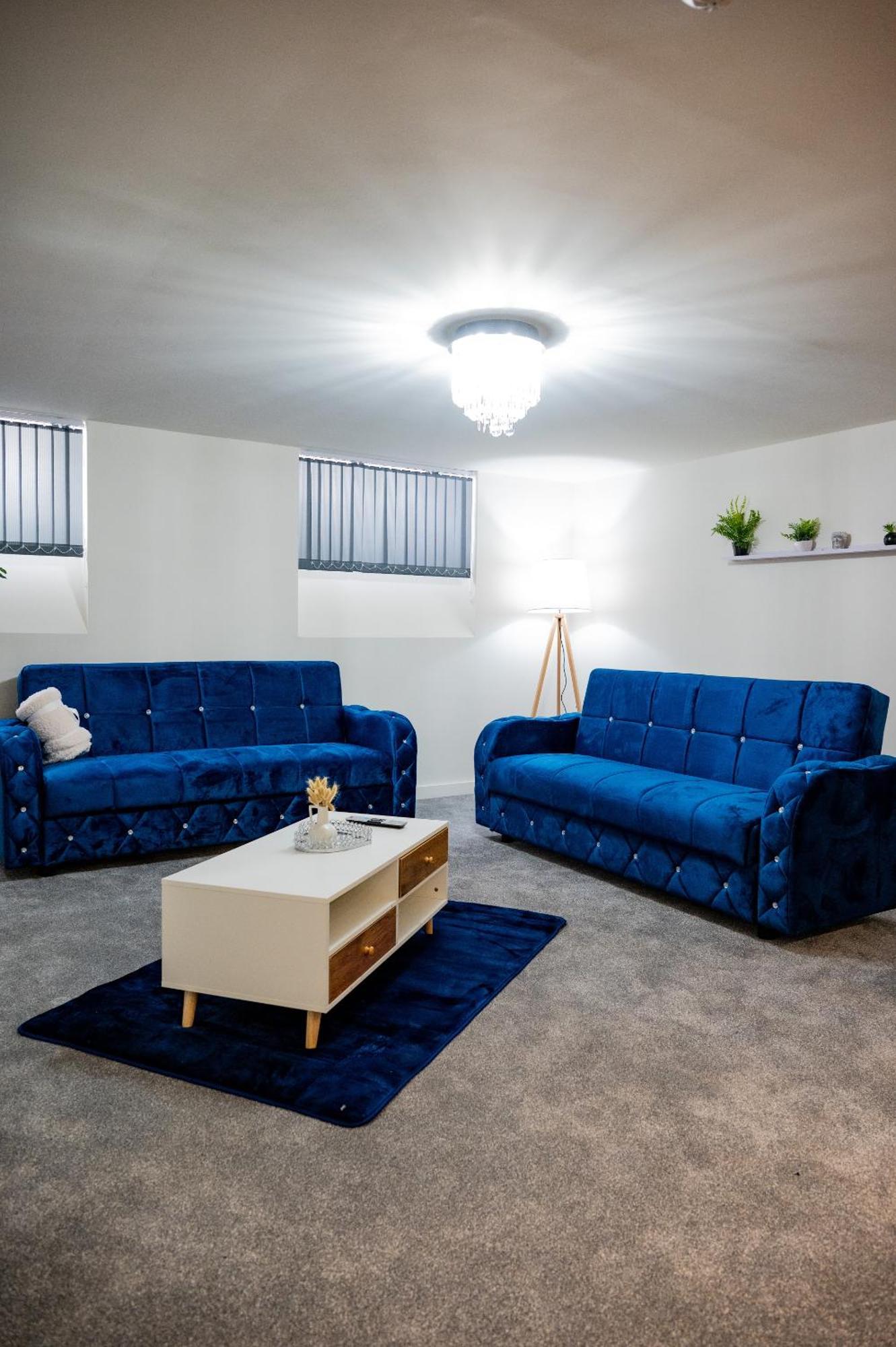 Basement Bliss Hideaway Apartment Bradford  Exterior photo