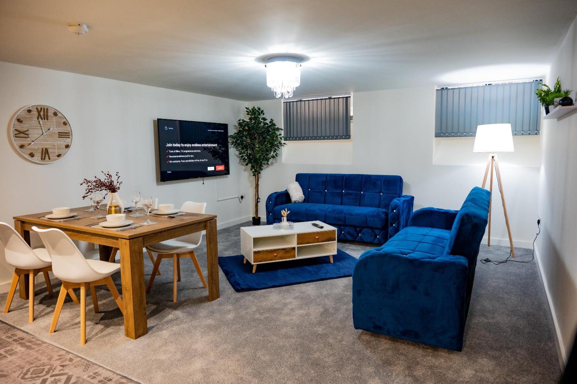 Basement Bliss Hideaway Apartment Bradford  Exterior photo