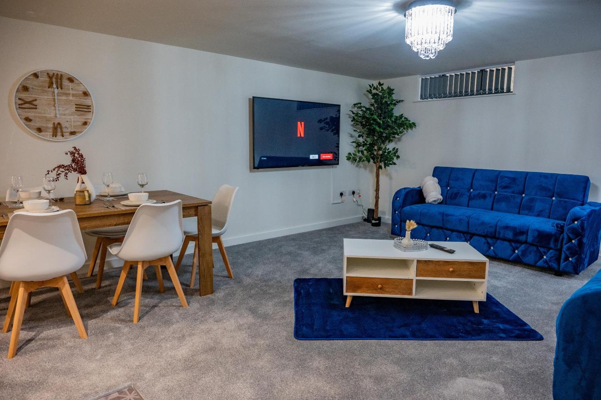 Basement Bliss Hideaway Apartment Bradford  Exterior photo